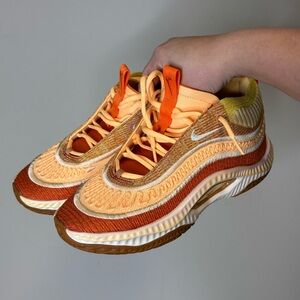 Orange Nike Cosmic Utility 3 sneakers Men’s 7.5